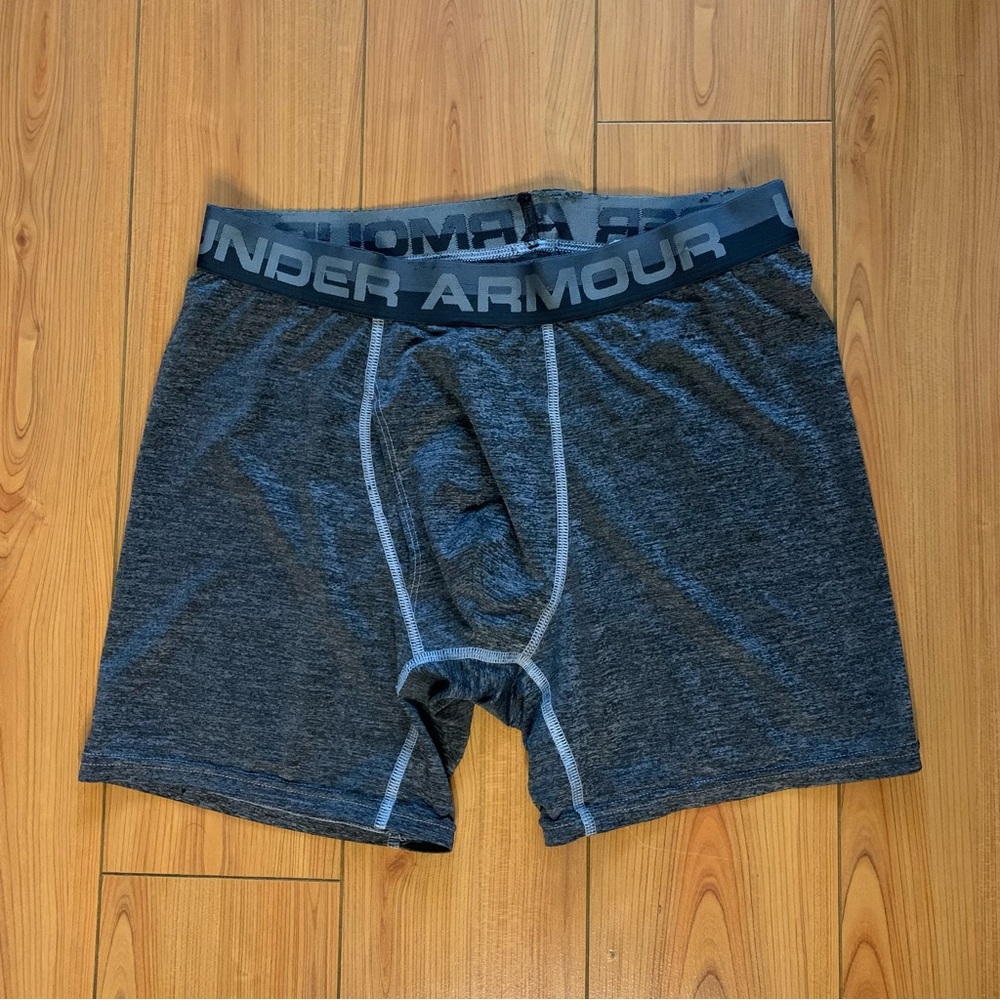 UNDER ARMOUR UNDERWEAR